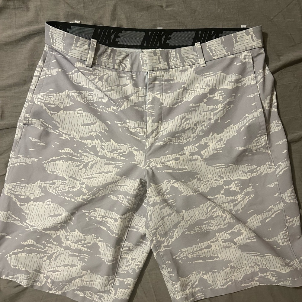 Nike Men's Athletic Shorts in Gray and White Camo